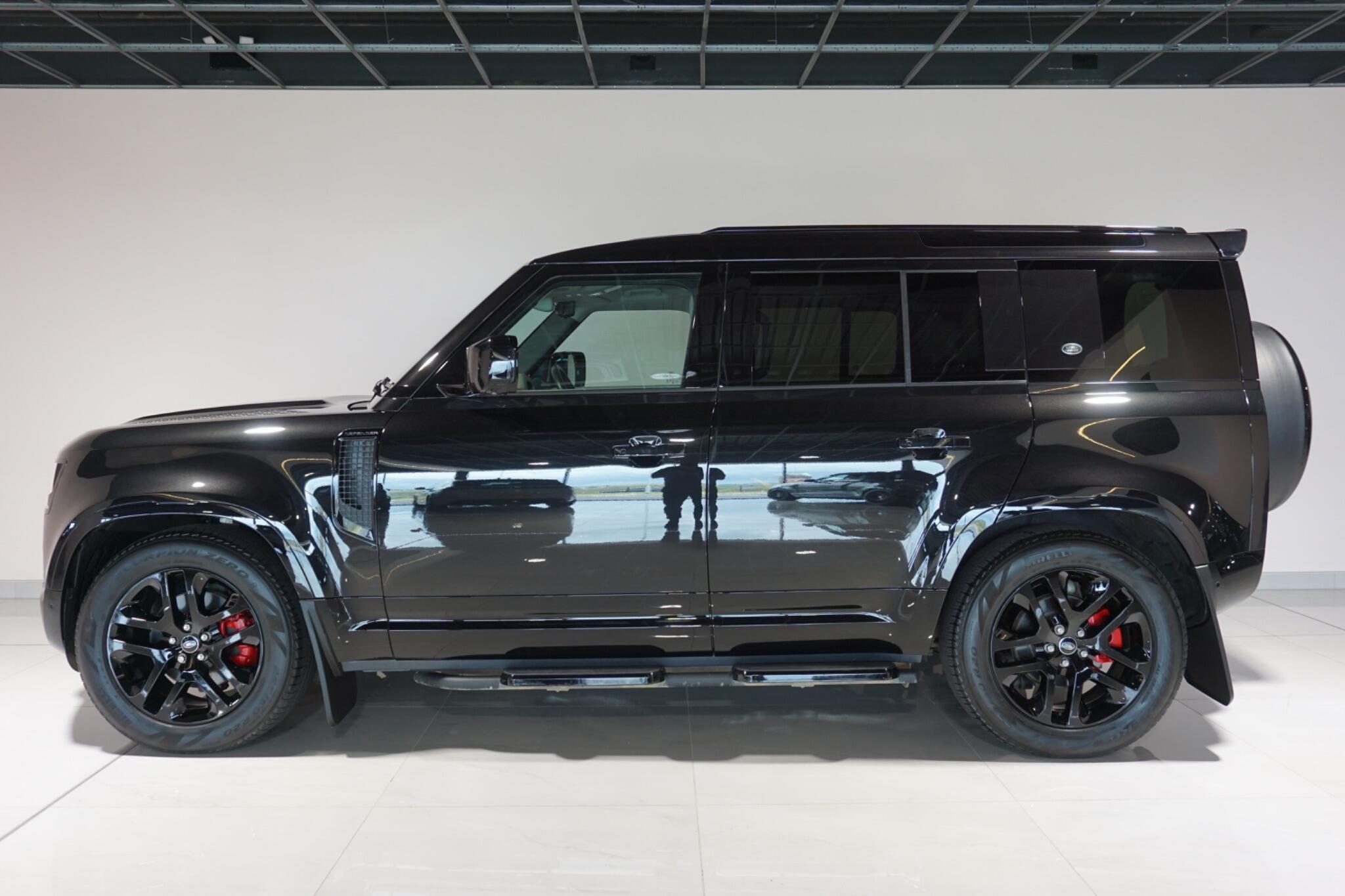 Land Rover Defender 110 3.0 D250 MHEV XS Edition SUV 5dr Diesel Auto 4WD Euro 6 (s/s) (250 ps)